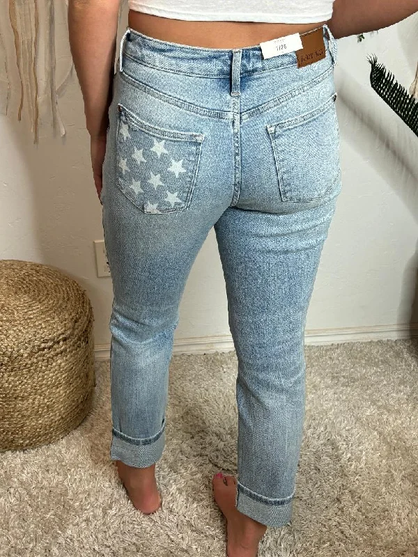 Judy Blue Mid Rise Light Wash Cuffed Boyfriend Jeans with Star Back Pocket