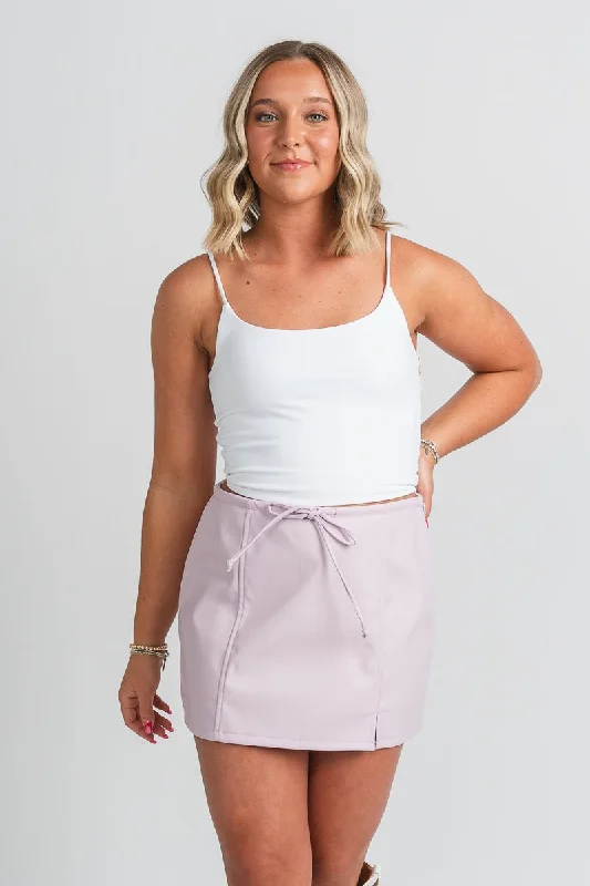 Low rise faux leather skirt lilac