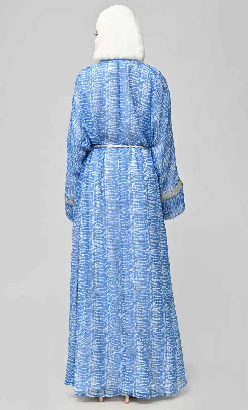 Majestic Fusion: Islamic Printed Bisht Abaya With Inner Elegance