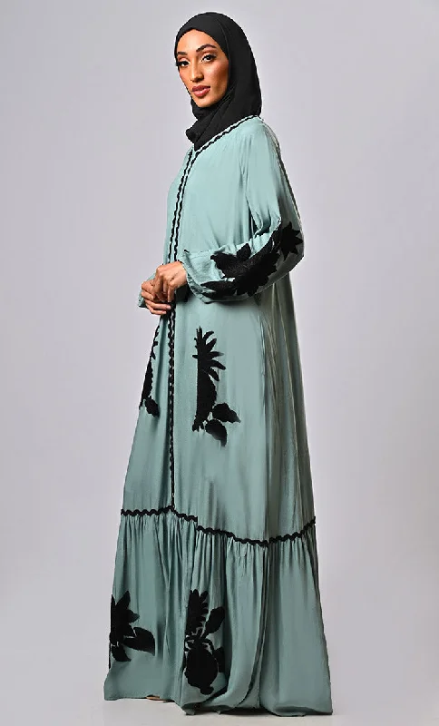 Modest Islamic Luxurious Aari Detailing Abaya With Pockets