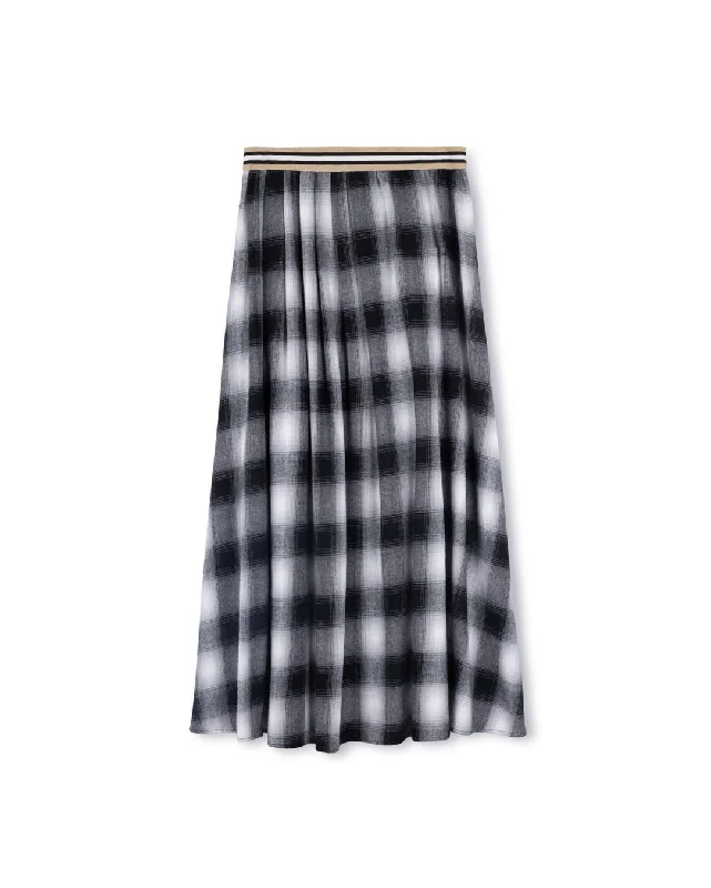 Oversized Checkered Maxi Skirt