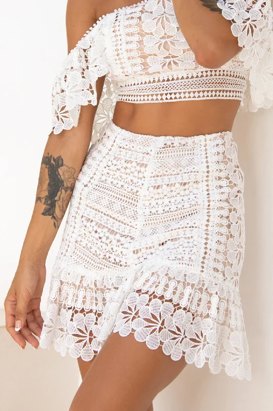 Tallulah Ruffle Hem Crochet Skirt White